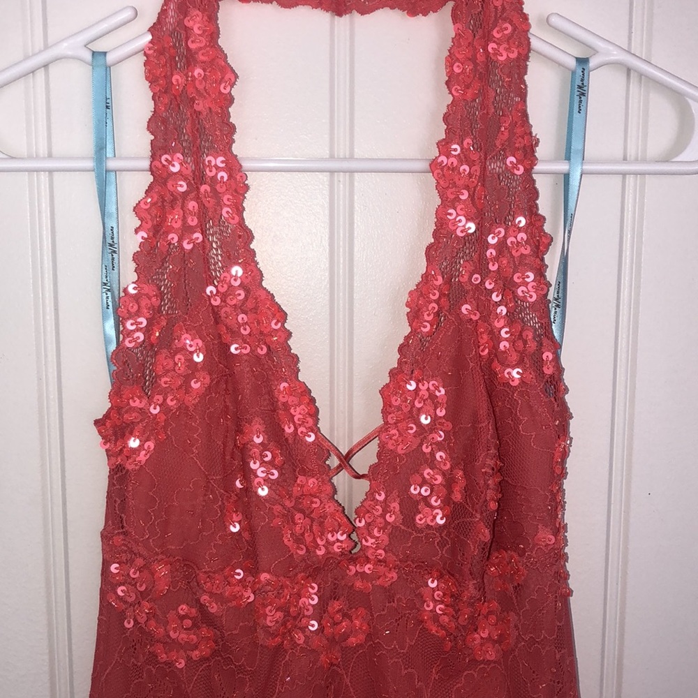 Hot pink lace dress. - Picture 2 of 4